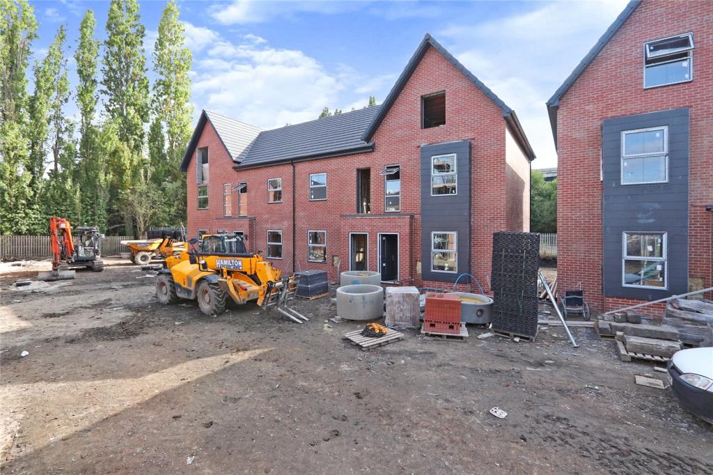 new-build-contractors-uk11.jpeg