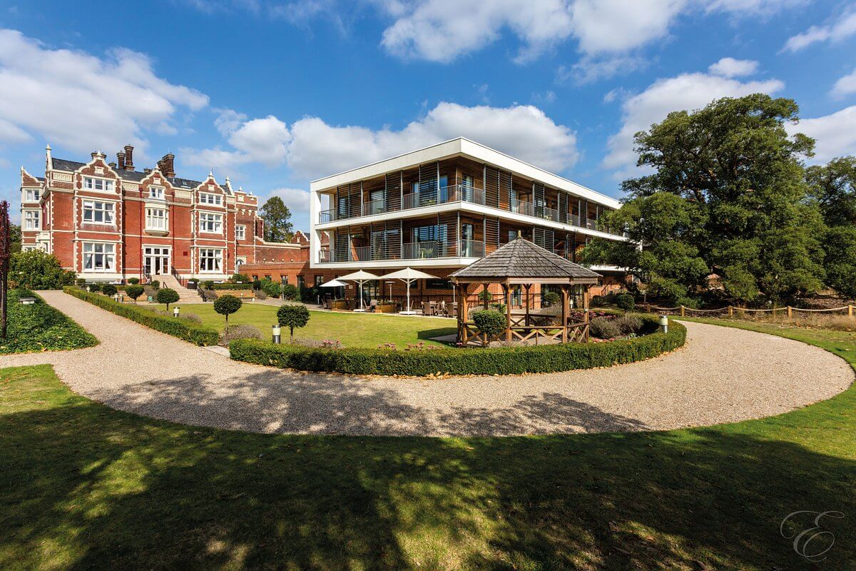 hotel-leisure-contractors-south-yorkshire12.jpg