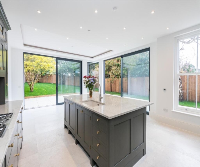 new-build-contractors-cobham-surrey1.jpeg