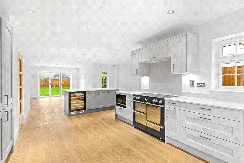 new-build-contractors-weybridge-surrey1.jpeg